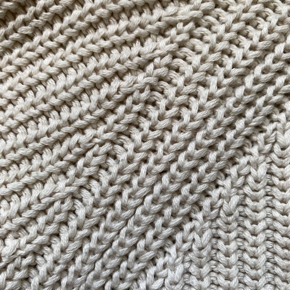 Cream Mock Neck Balloon Sleeve Chunky Cotton Sweater - The Gap - Picture 3 of 6